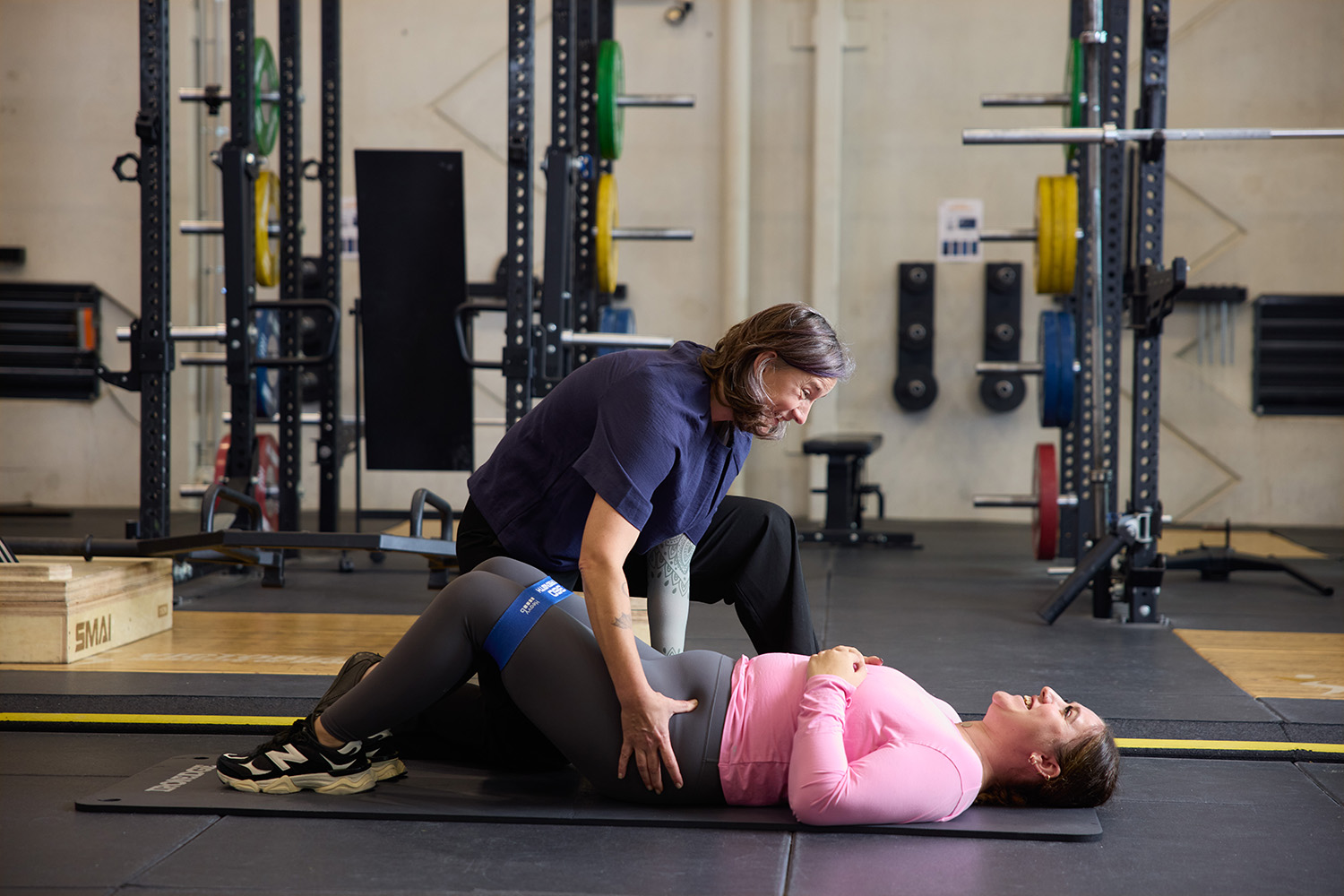 Paralympian Dan Crees in a gym with Tanja Spencer